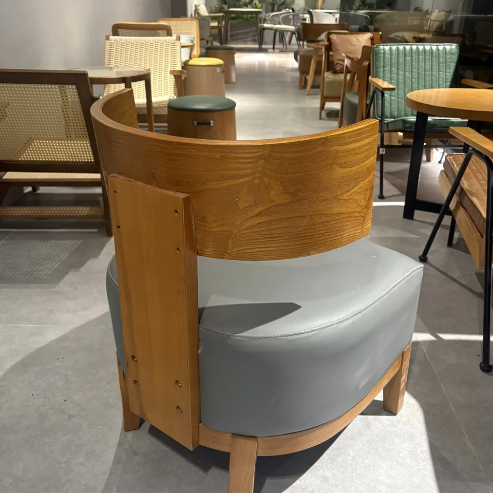 Doppio Hoop-Back Lounge Chair view 2