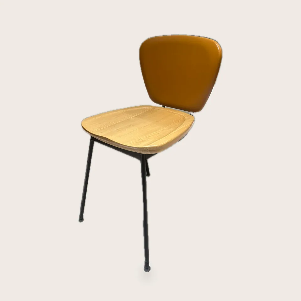 Pour-Over Side Chair